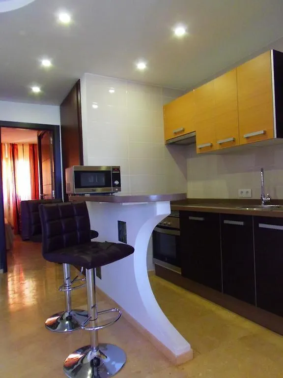 El Beril And Altamira Apartments 아데제 0*,